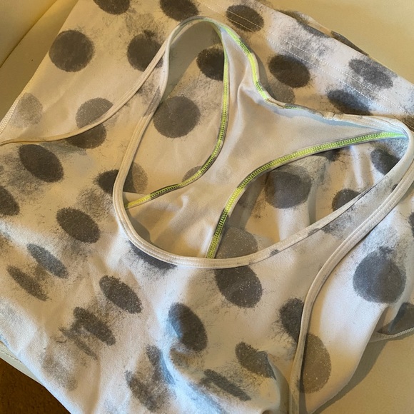 Lululemon Cool Racerback tank - Picture 4 of 10